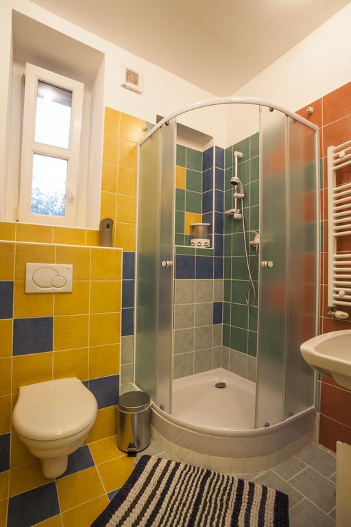 Luxury Air-Conditioned Rooms In Old Town Bratislava Ngoại thất bức ảnh